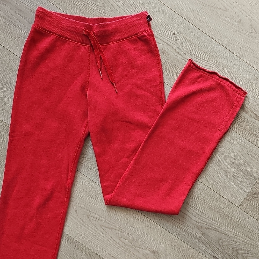 Y2K TNA Mid Rise Straight‎ Leg Red Sweat Pants, XXS Made In Canada